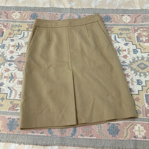 #11 NWT LOFT Ann Taylor Pleated Camel Khaki Tan Skirt Dressy Casual Size 2 New - Picture 1 of 4